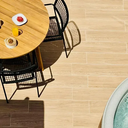 Canaryislandshost I Malva * プエルト・デル・カルメン